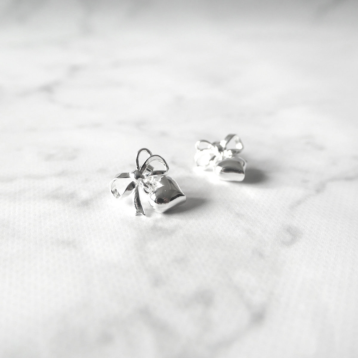 【SE240605】Sterling Silver Ribbon Dangle Earrings