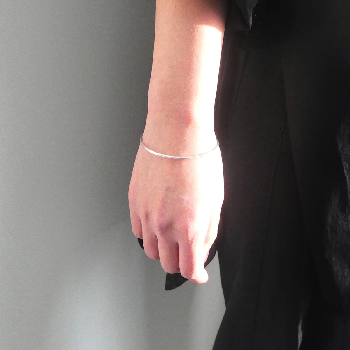 【SB250102】 Sterling Silver Bangle