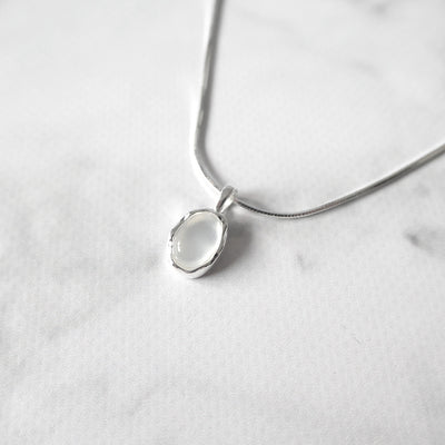 【SN240602】Sterling Silver Moonstone Pendant Necklace