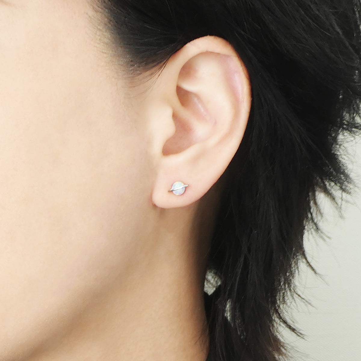 【SE250203】Sterling Silver Opal Stud Earrings