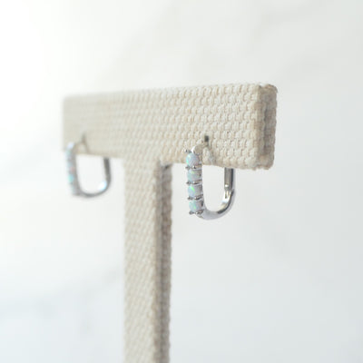 【SE250205】Sterling Silver Opal Huggie Earrings