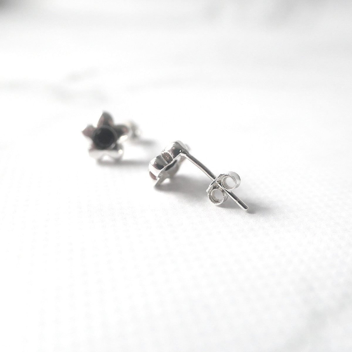 【SE240803】Sterling Silver Stud Earrings
