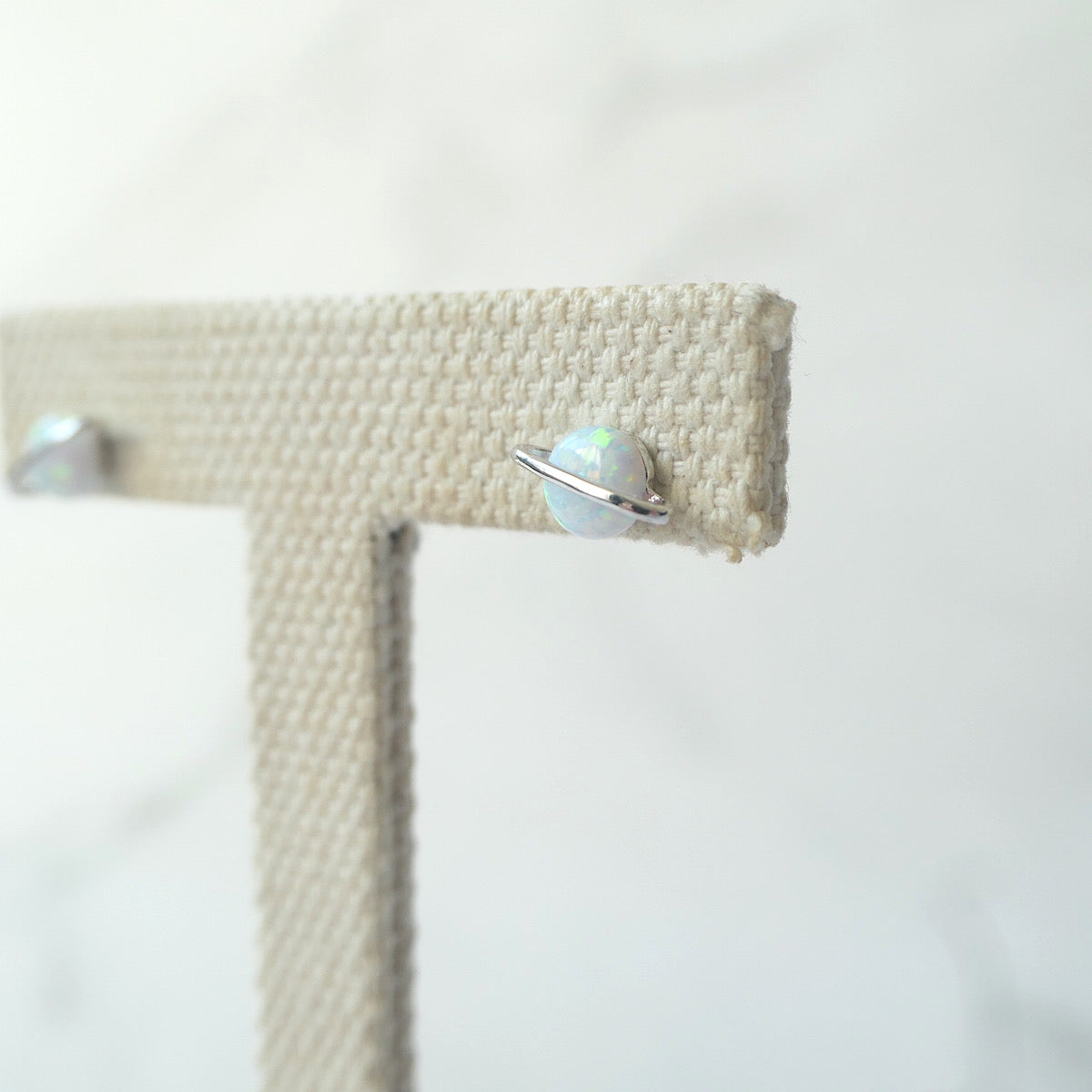 【SE250203】Sterling Silver Opal Stud Earrings