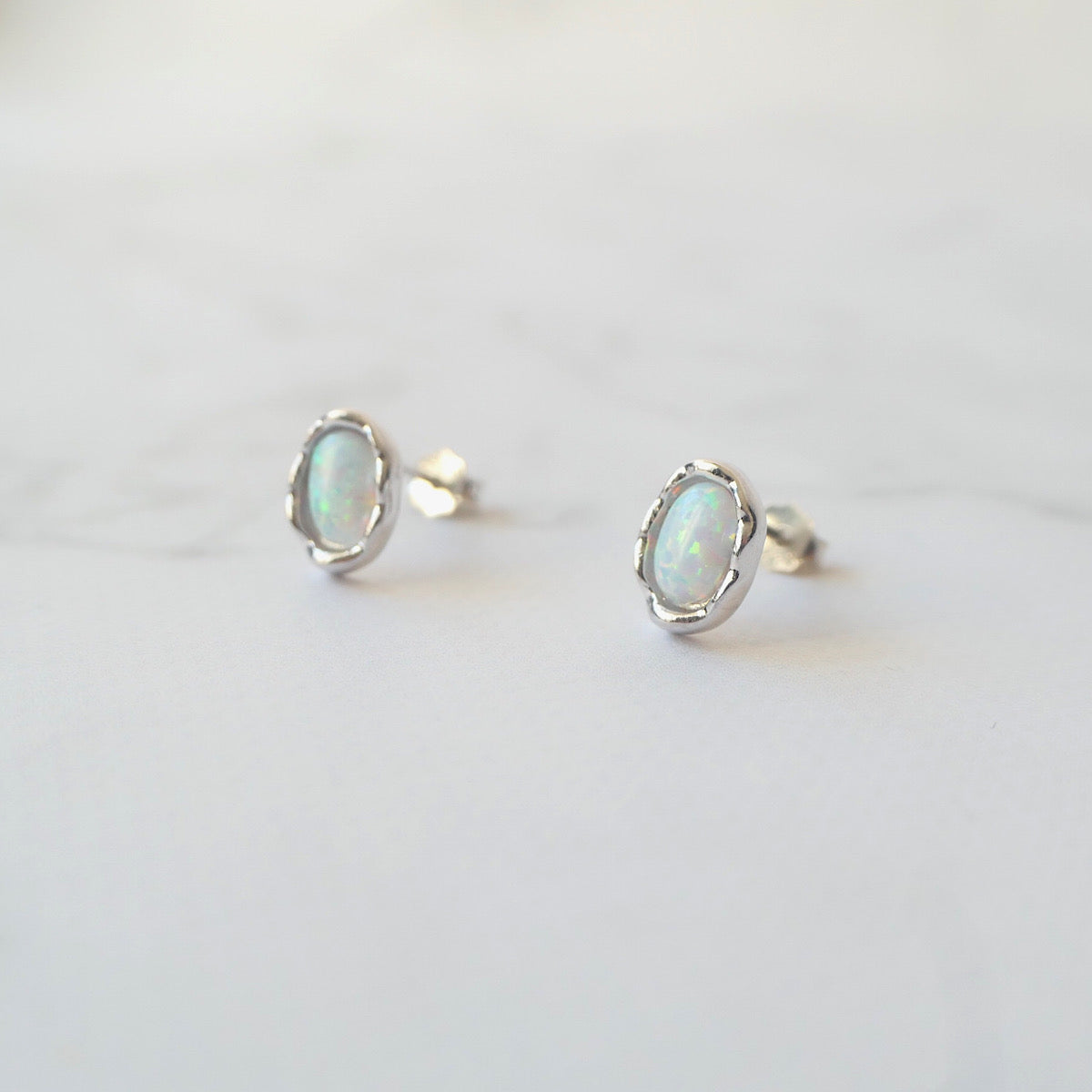 【SE250204】Sterling Silver Opal Stud Earrings