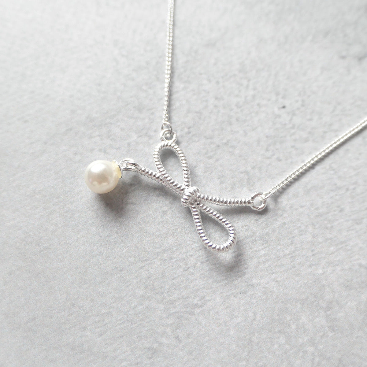 【SN240603】Sterling Silver Ribbon Pendant Necklace