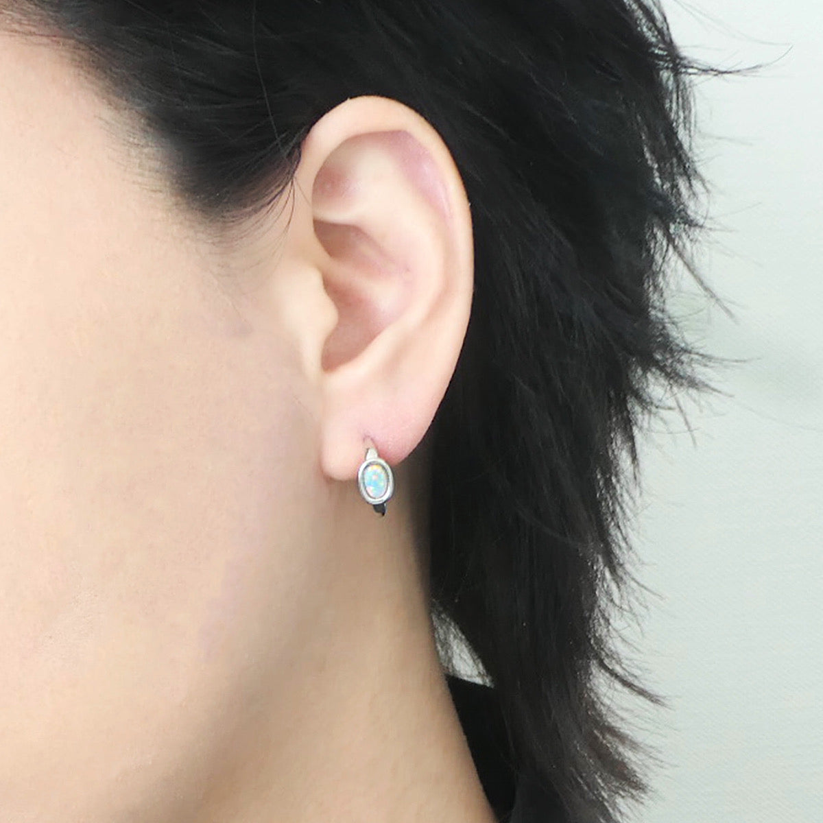 【SE250206】Sterling Silver Opal Hoop Earrings