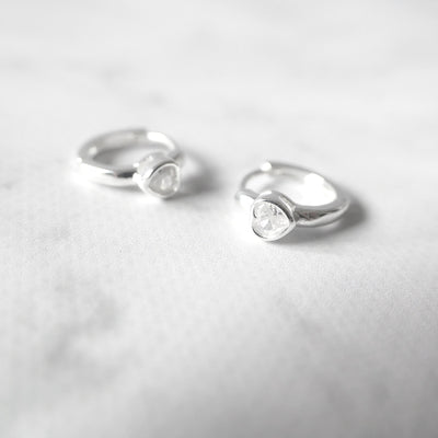 【SE240602】Sterling Silver Huggie Earrings