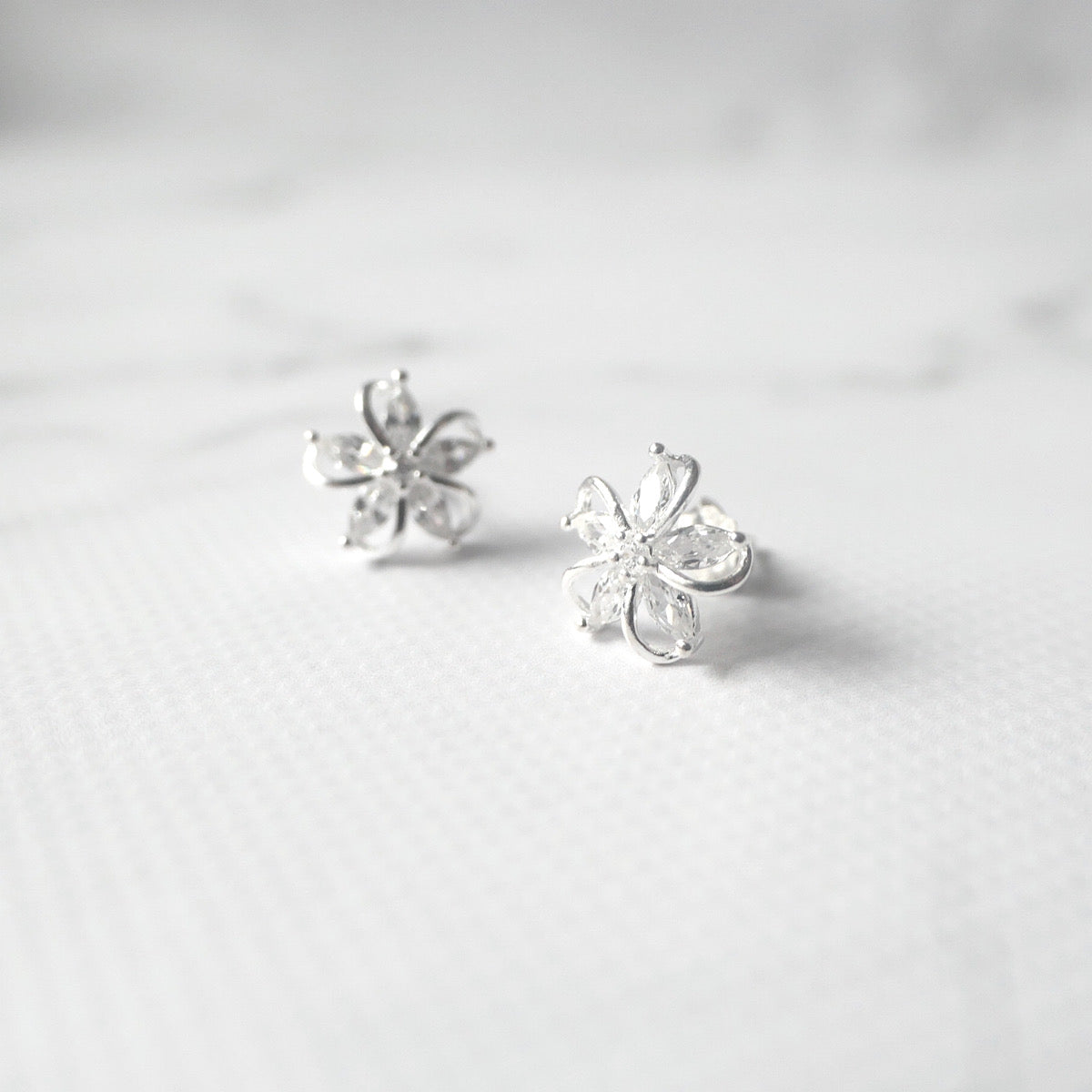 【SE240804】Sterling Silver Stud Earrings