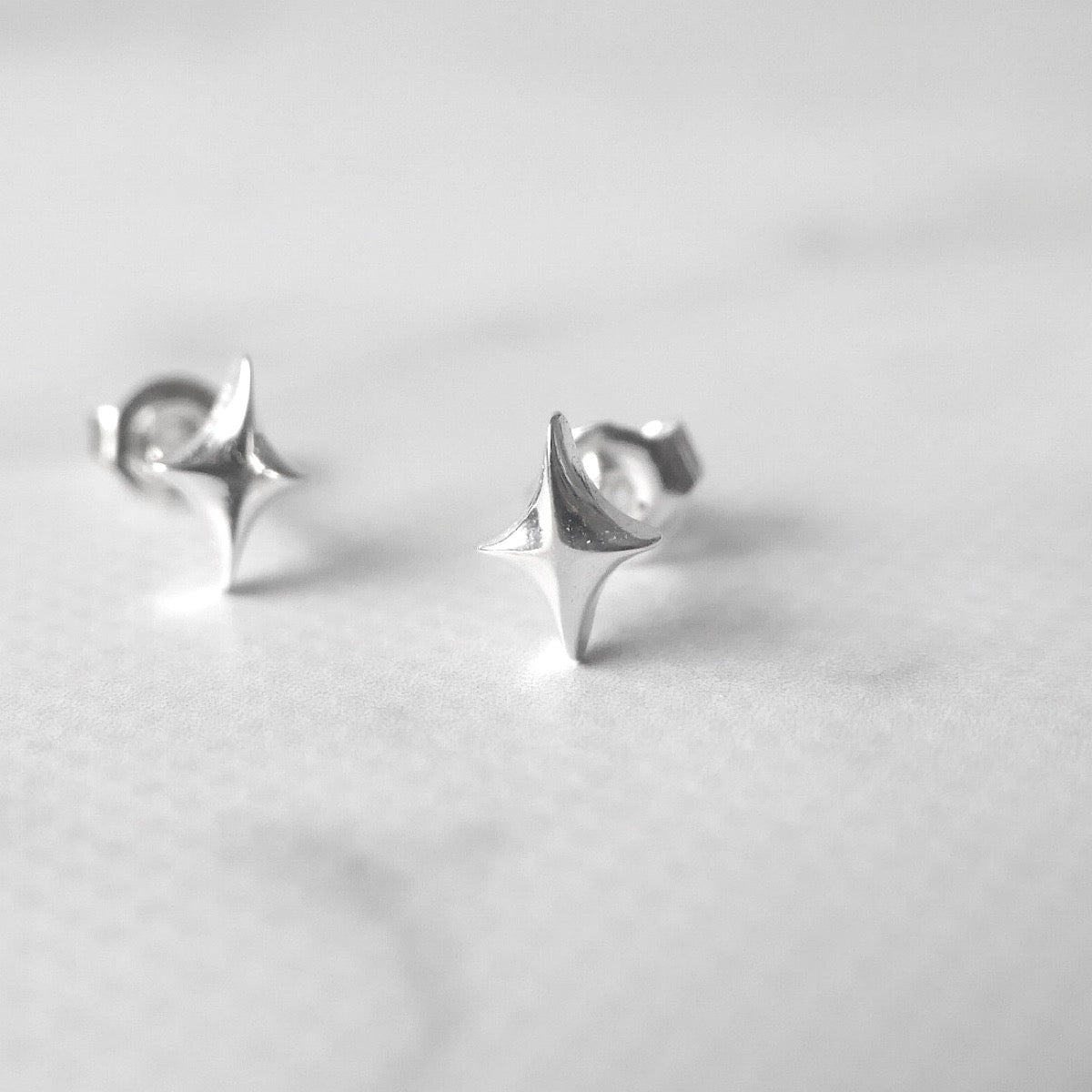 【SE240801】Sterling Silver Stud Earrings