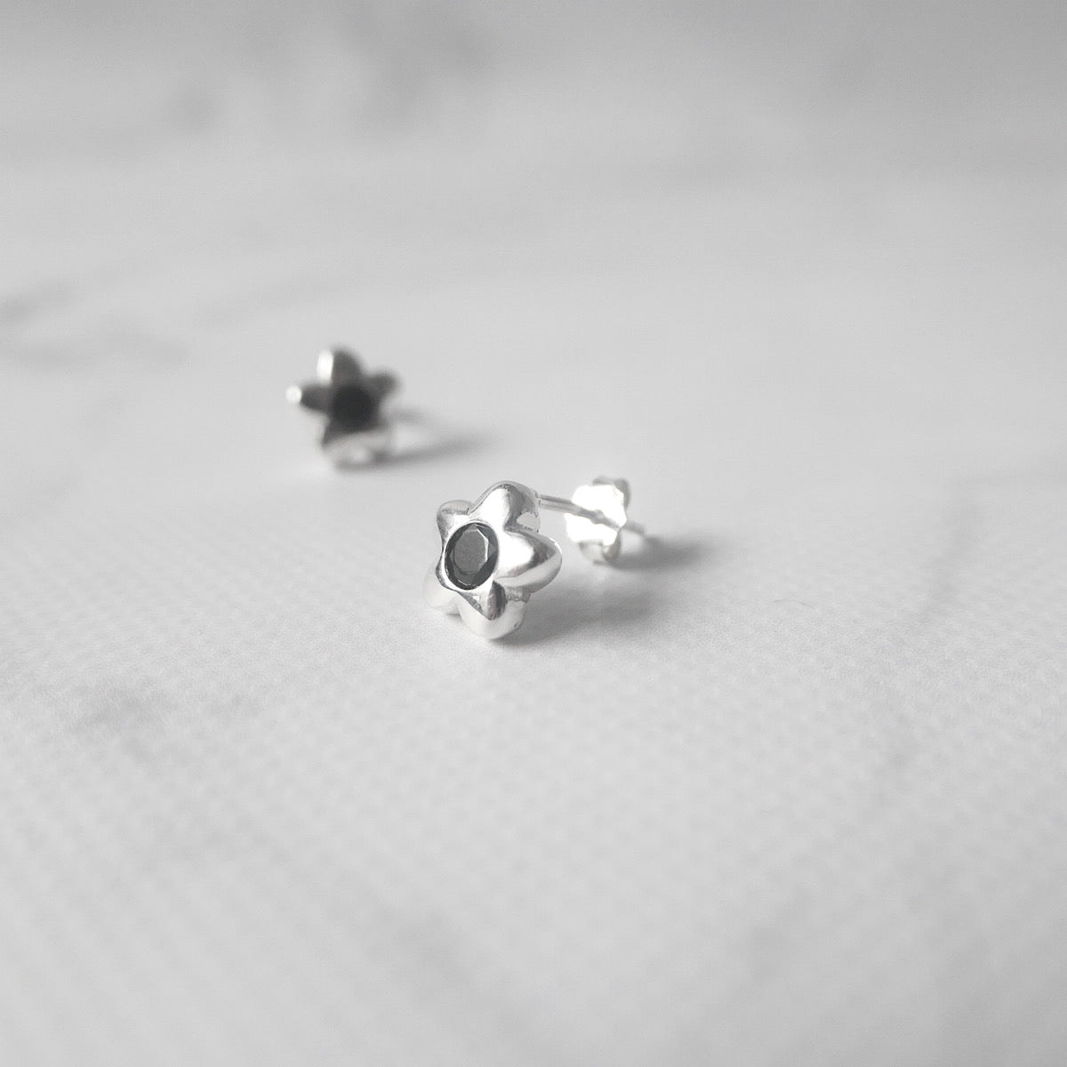 【SE240803】Sterling Silver Stud Earrings
