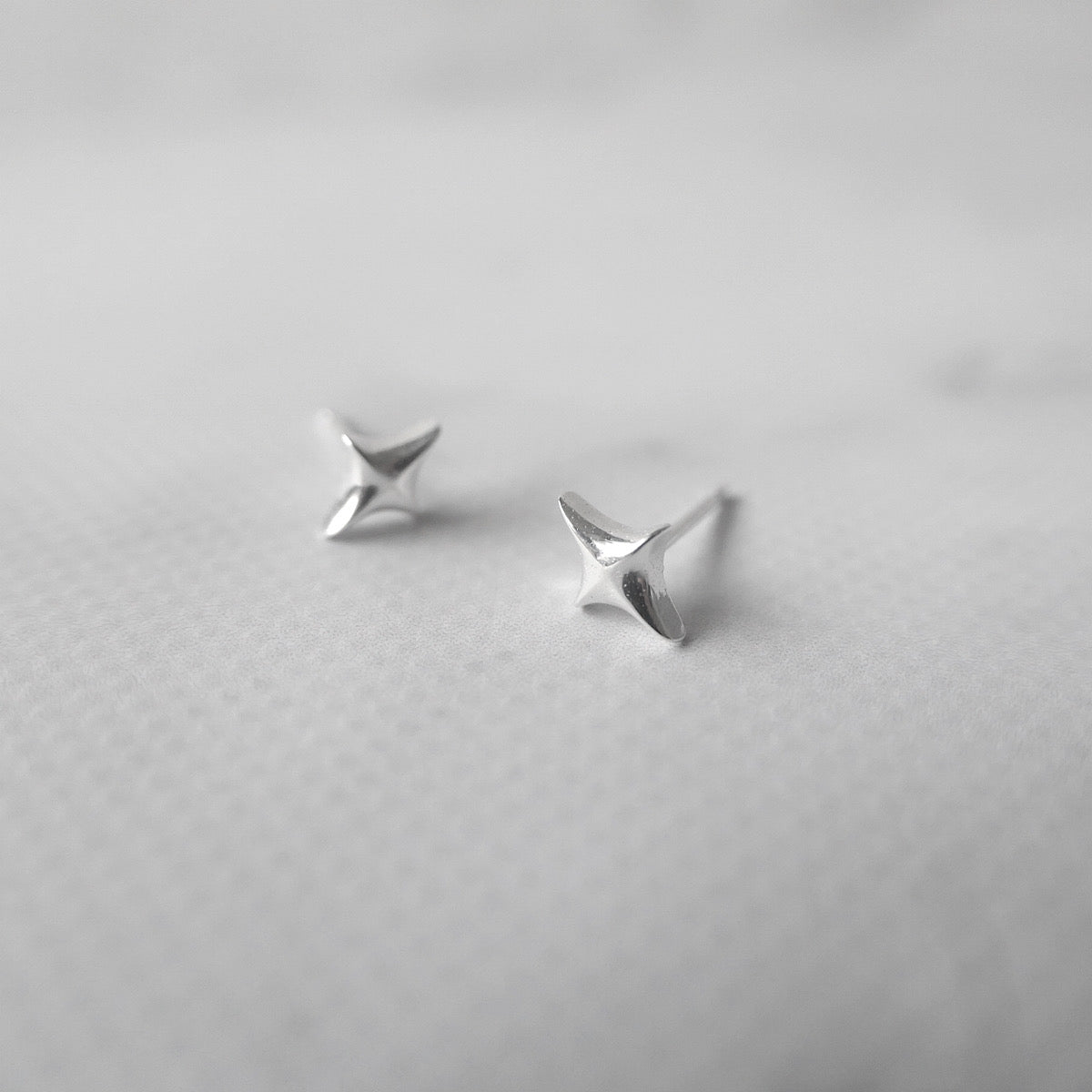 【SE240801】Sterling Silver Stud Earrings