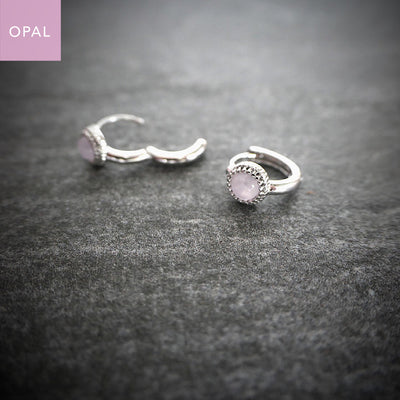 【Semi Precious Stone】Opal and Onyx Huggie Earrings Set of 2