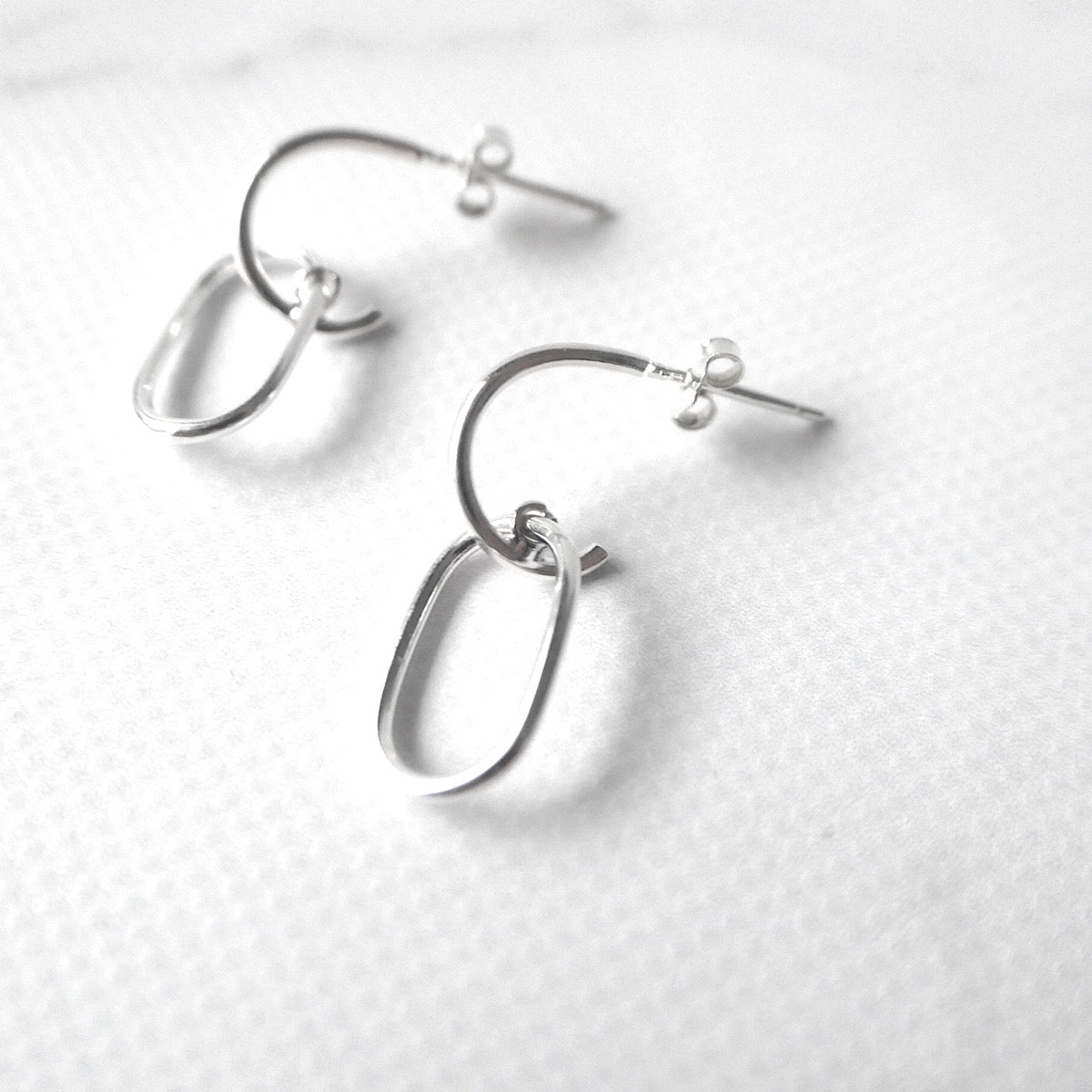 【SE240808】Sterling Silver Dangle Earrings