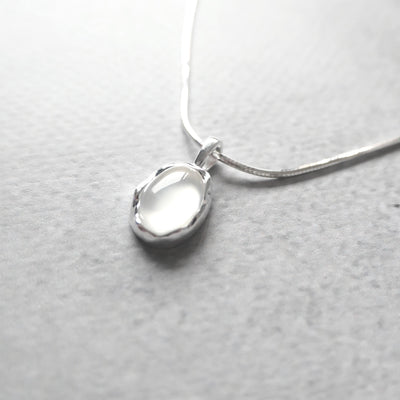 【SN240602】Sterling Silver Moonstone Pendant Necklace