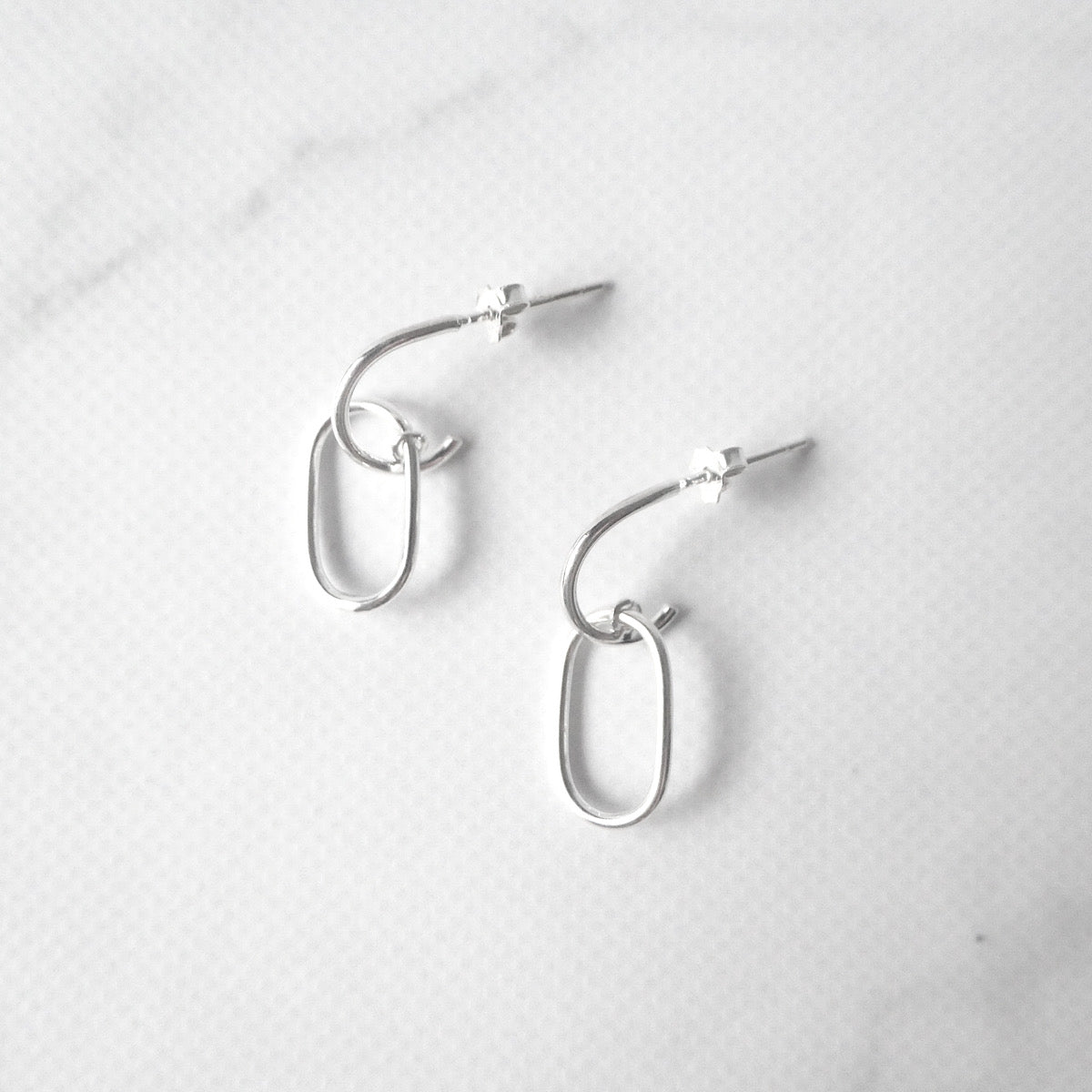 【SE240808】Sterling Silver Dangle Earrings