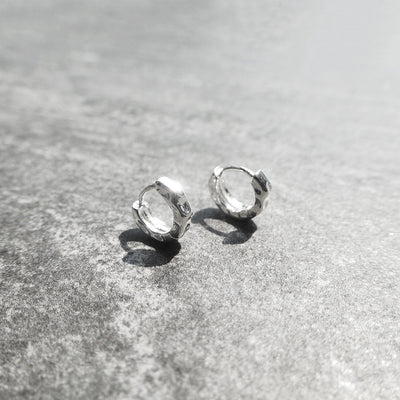 【SE230902】Sterling Silver Huggie Earrings