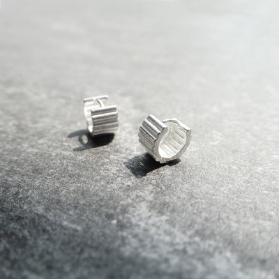 【SE230901】Sterling Silver Huggie Earrings