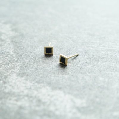 【GE230901】14K Gold Stud Earrings 