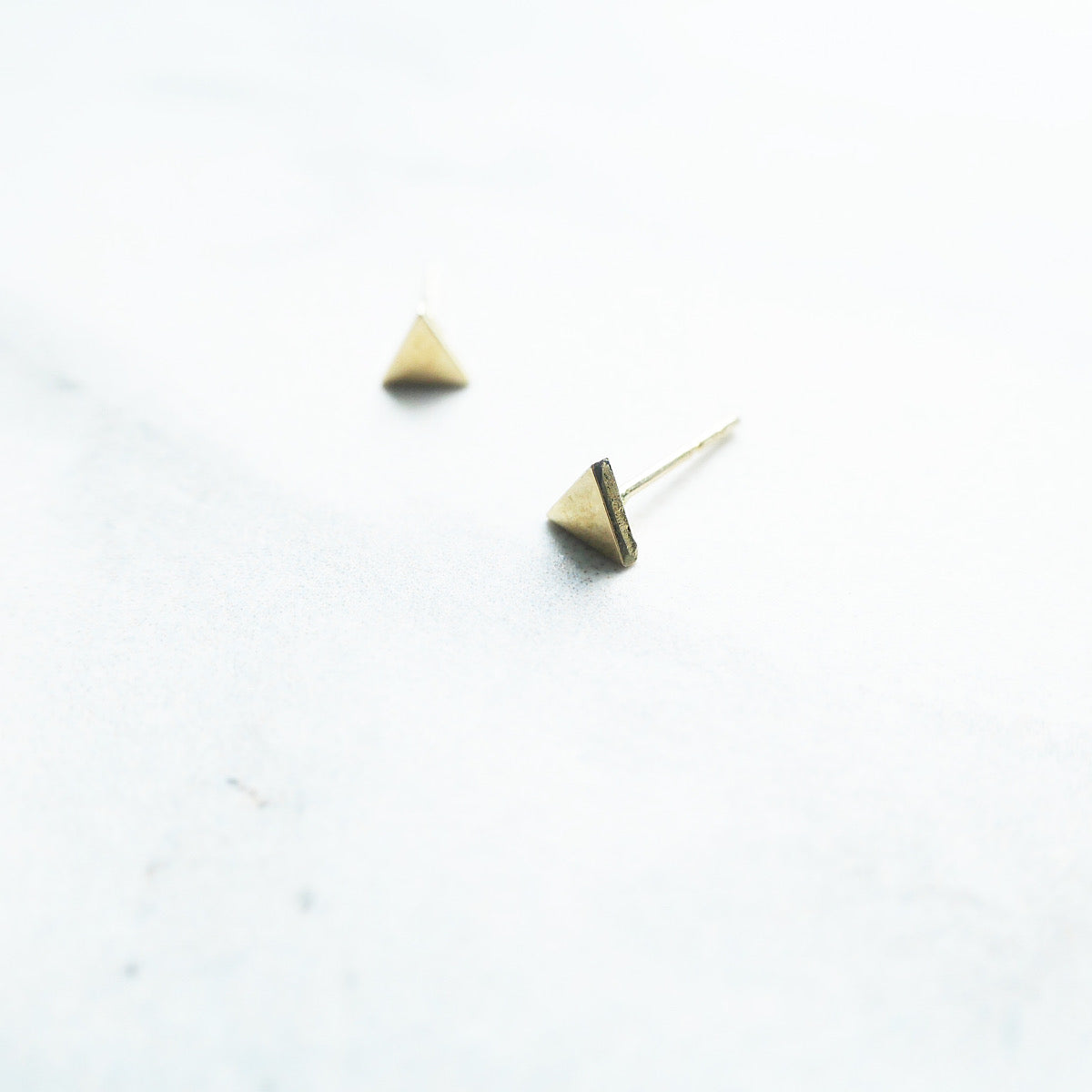 【GE230902】14K Gold Stud Earrings 