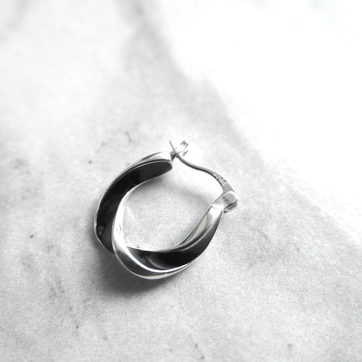 【SE231008】Sterling Silver Hoop Earrings