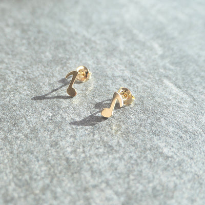 【GE231001】14K Gold Stud Earrings 