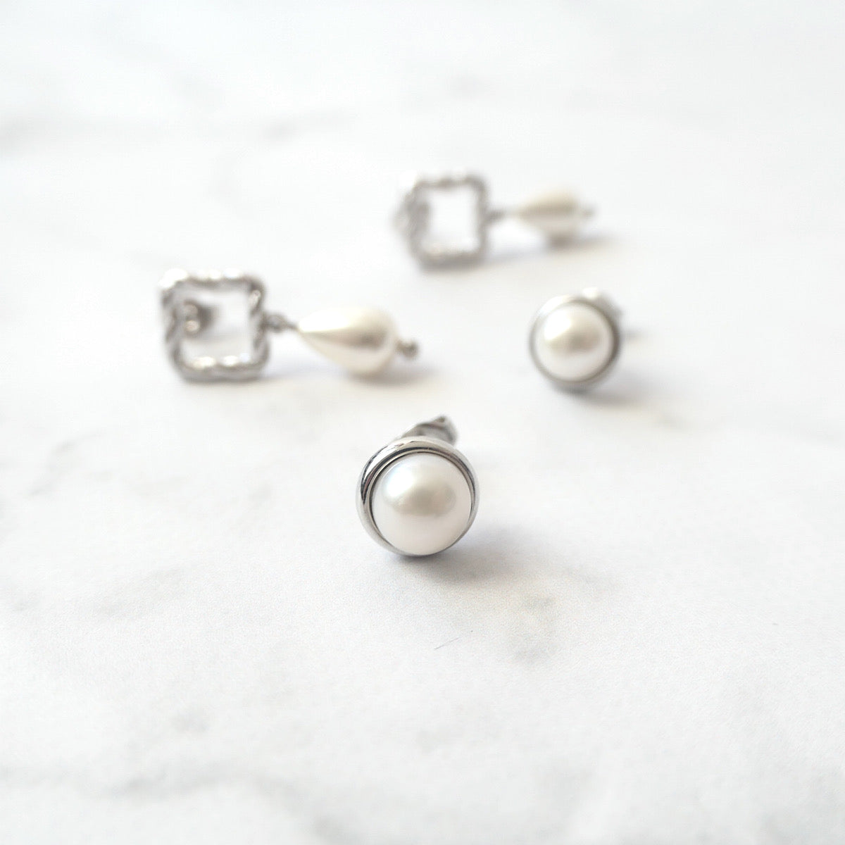 【Pearl】Stud and Dangle Earrings Set of 2