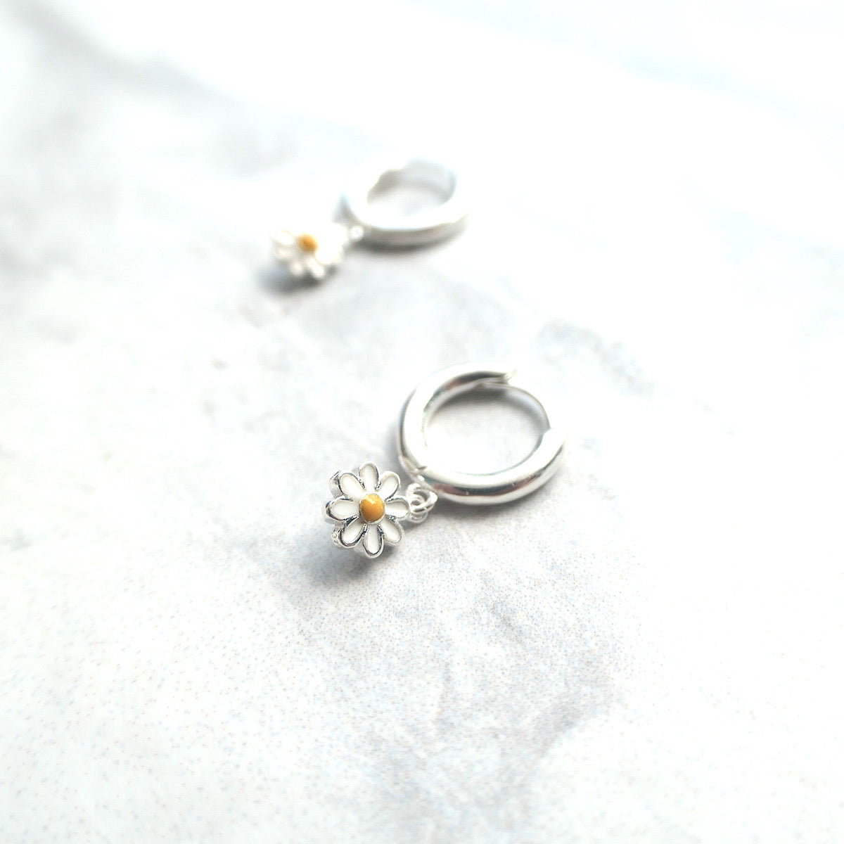 【SE230620】 Sterling Silver Dangle Earrings
