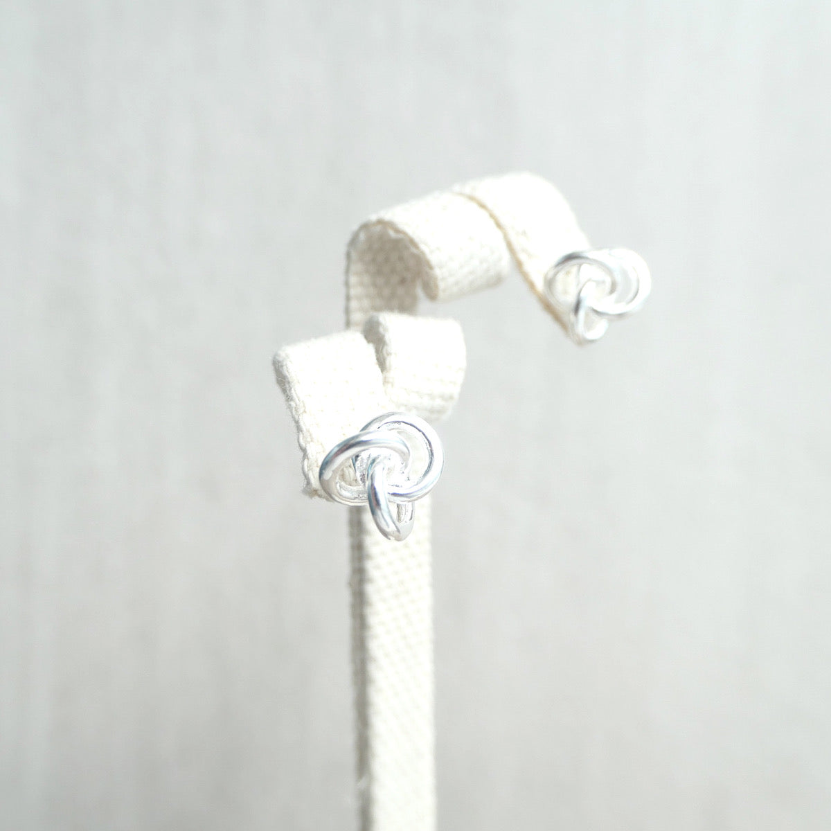 【SE230712】Sterling Silver Stud Earrings
