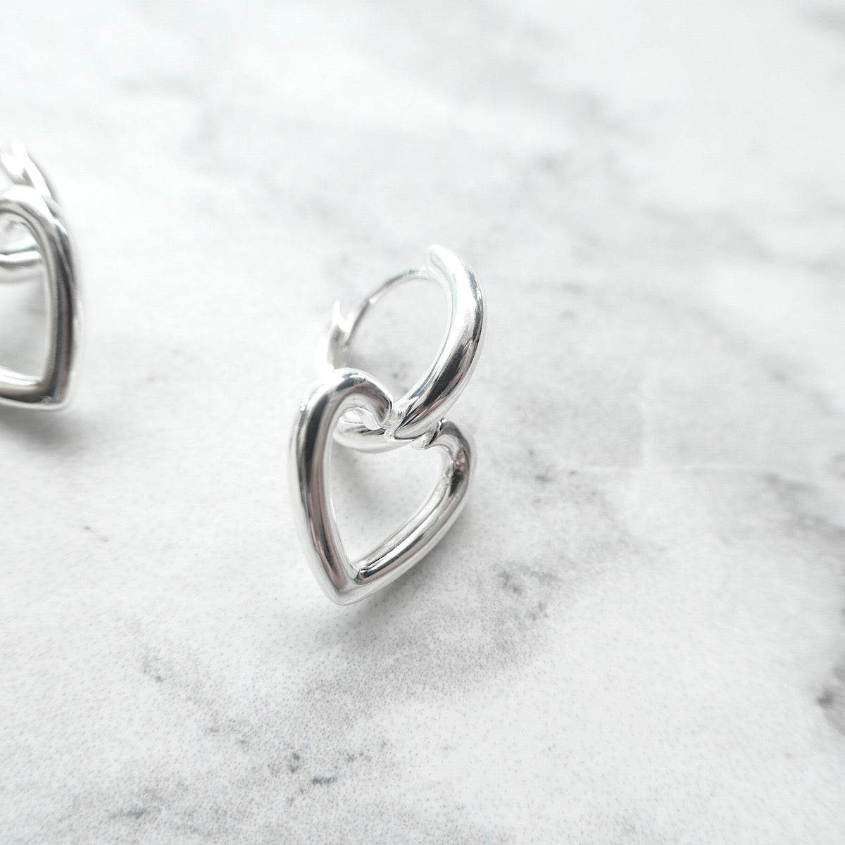 【SE230710】 Sterling Silver Dangle Earrings
