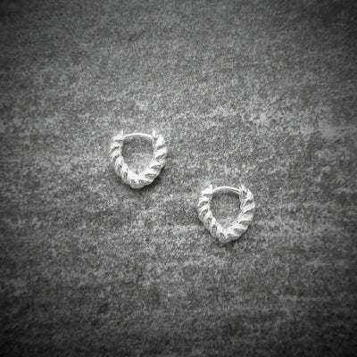 【SE230705】Sterling Silver Huggie Earrings
