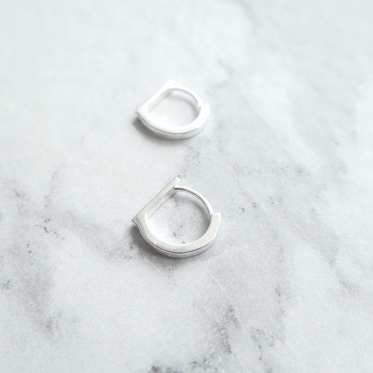 【SE230703】Sterling Silver Hoop Earrings
