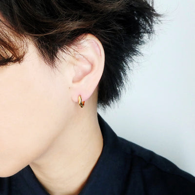 【GE220502】Gold Vermeil Huggie Earrings
