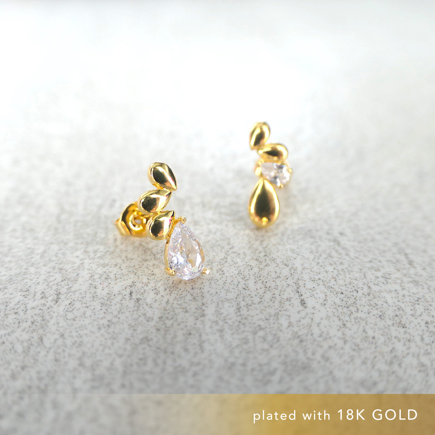 【GE220208】Gold Vermeil Stud Earrings
