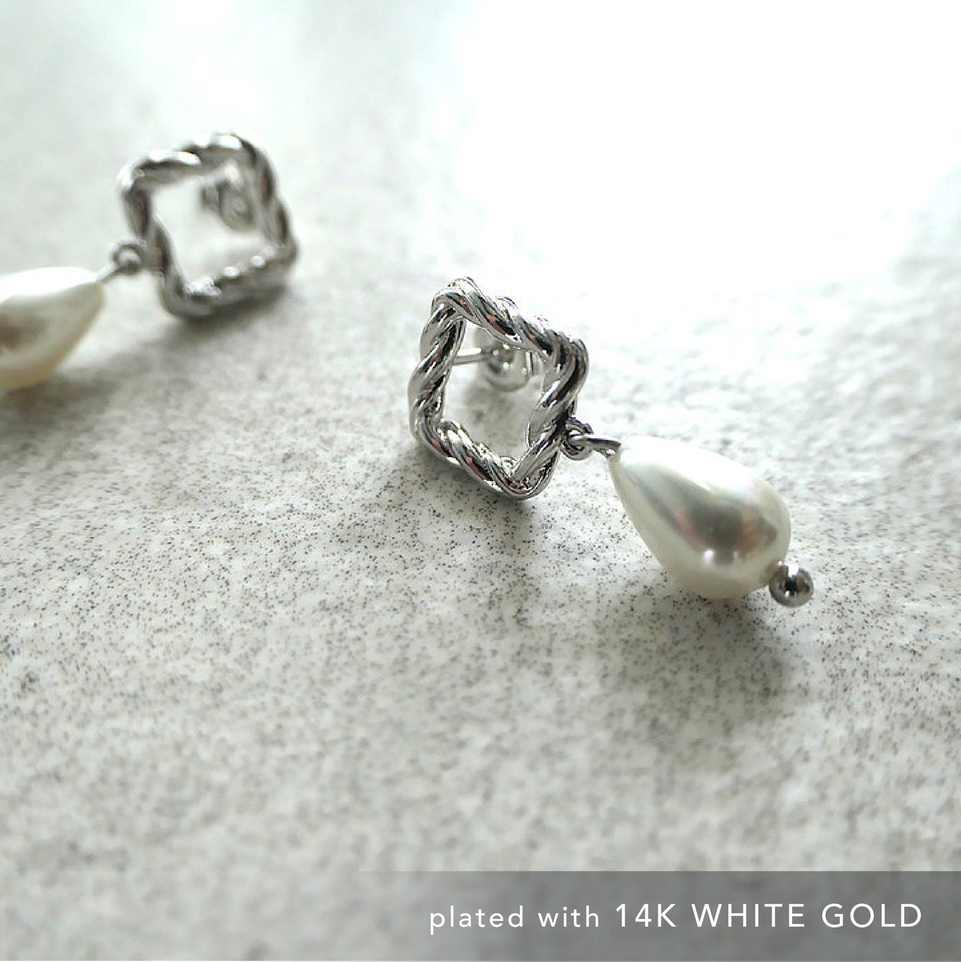 【Pearl】Stud and Dangle Earrings Set of 2