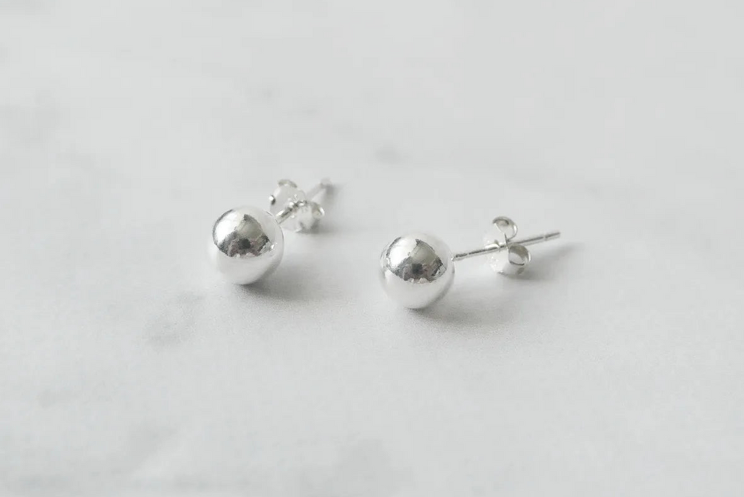 純銀 Sterling silver スターリングシルバー　ピアスドバスケット ボールスタッドピアス（シルバー925） | SMUK公式通販