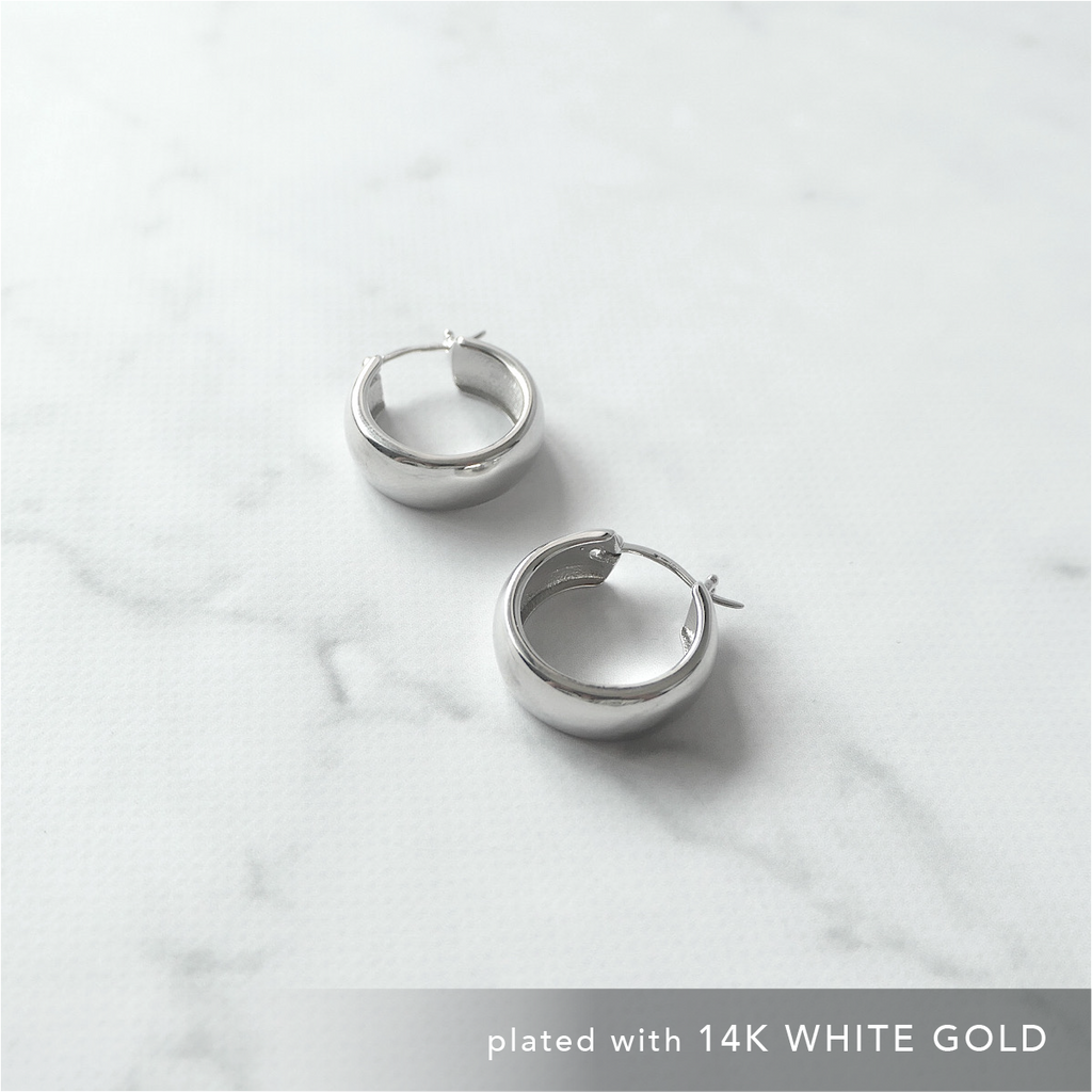 オパール ピアス 純銀 スターリングシルバー Silver925 天然石