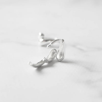 ダブルサークル ドロップ ハギーピアス（シルバー925）、金属アレルギー対応