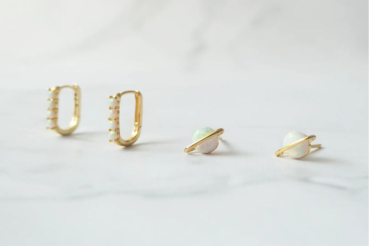 ピアス（両耳用） シルバー925 デザインピアス ゴールド