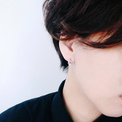 【SE220803】 Sterling Silver Huggie Earrings
