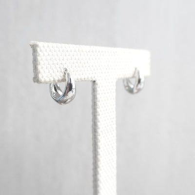 【SE230406】Sterling Silver Huggie Earrings
