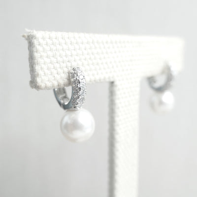 【SE230401】 Sterling Silver Dangle Earrings
