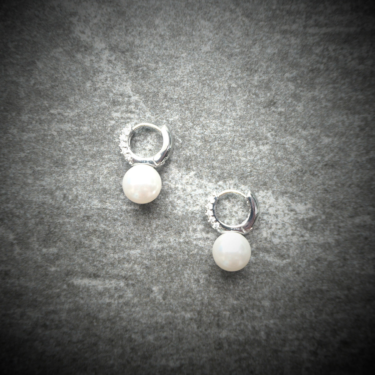 【SE230401】 Sterling Silver Dangle Earrings
