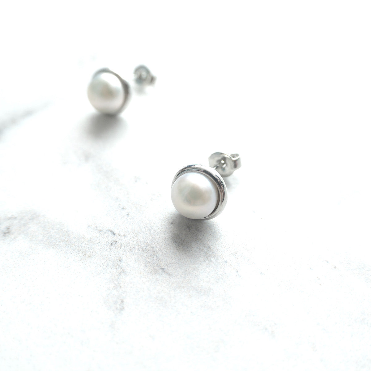 【SE230404】Sterling Silver Stud Earrings
