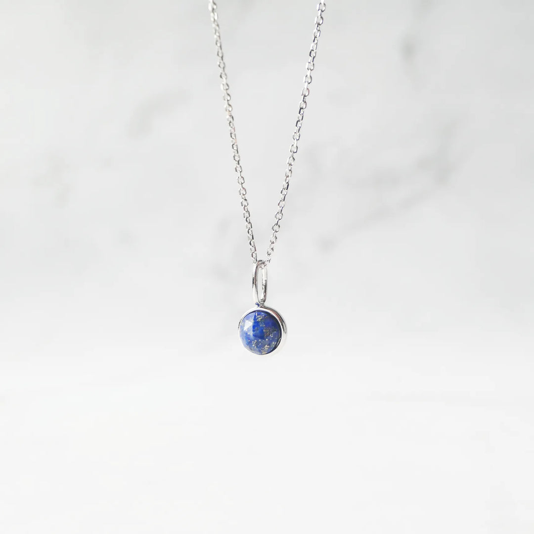 ラピスラズリ ネックレス（シルバー925／ロジウムプレーティング