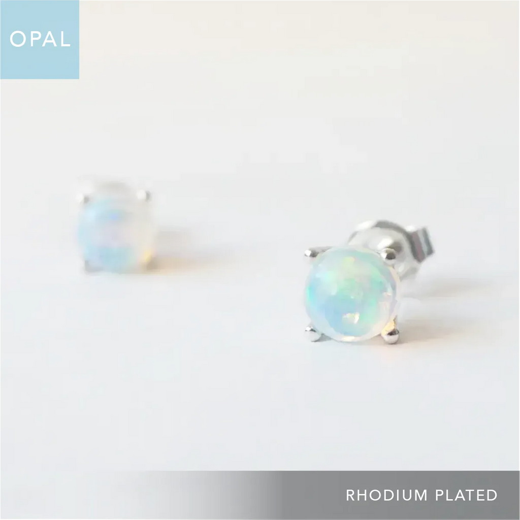 オパール ラウンド ピアス 5mm｜エチオピア産・非加熱 シルバー925 – SMUK