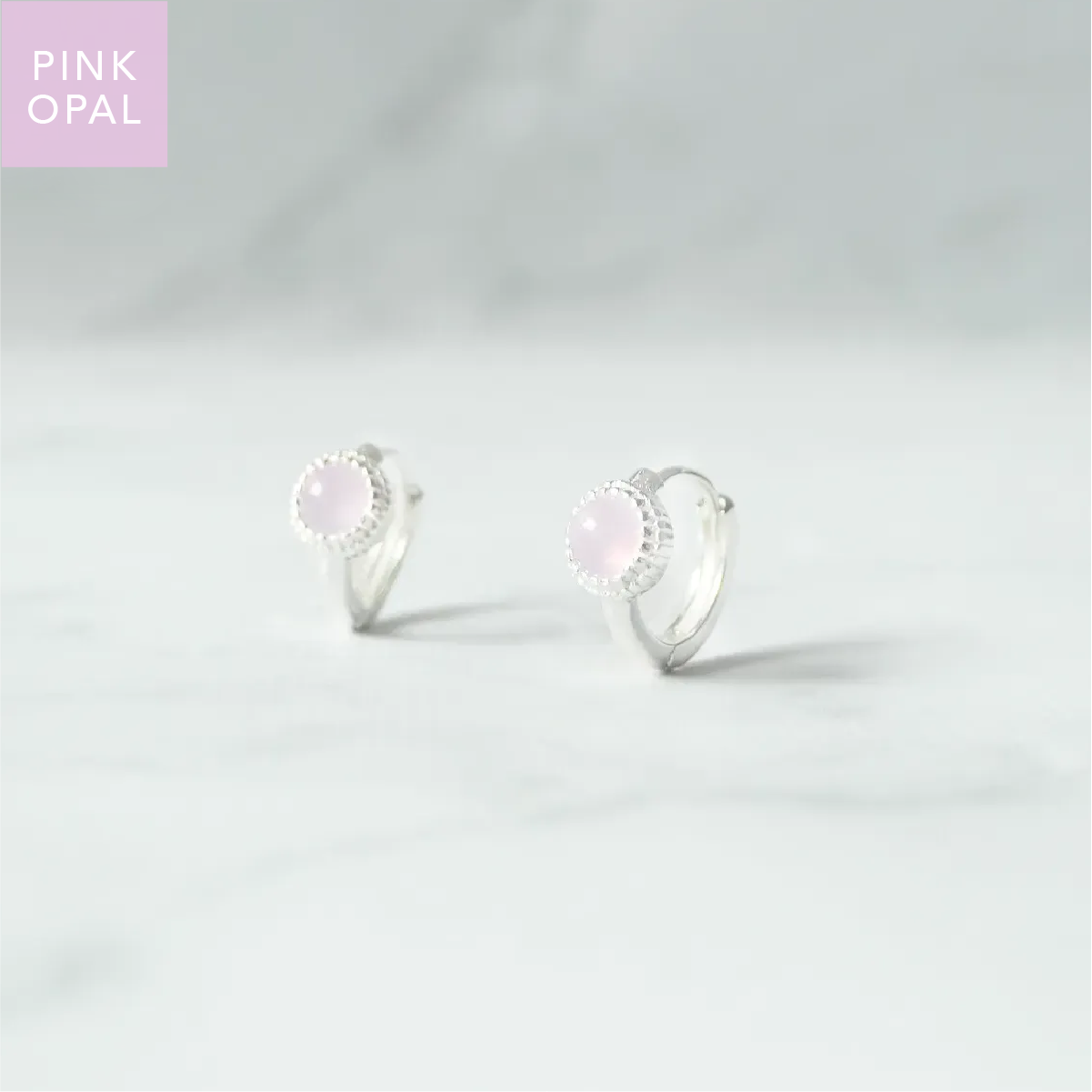 ピンクオパール付きハギーピアス、シルバー925、金属アレルギー対応