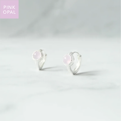 ピンクオパール付きハギーピアス、シルバー925、金属アレルギー対応