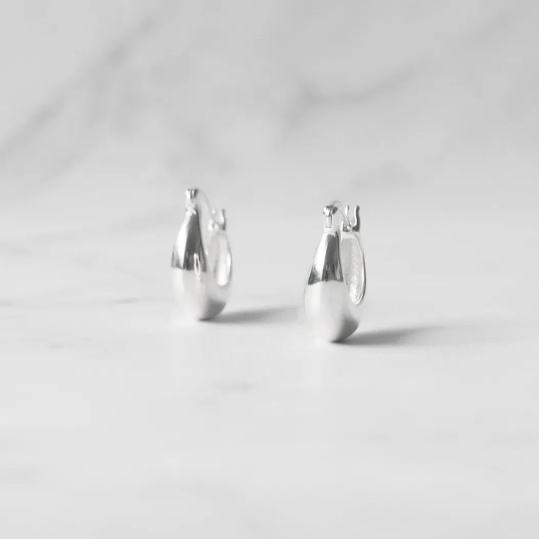ぷっくり フープピアス（シルバー925）| SMUK公式通販