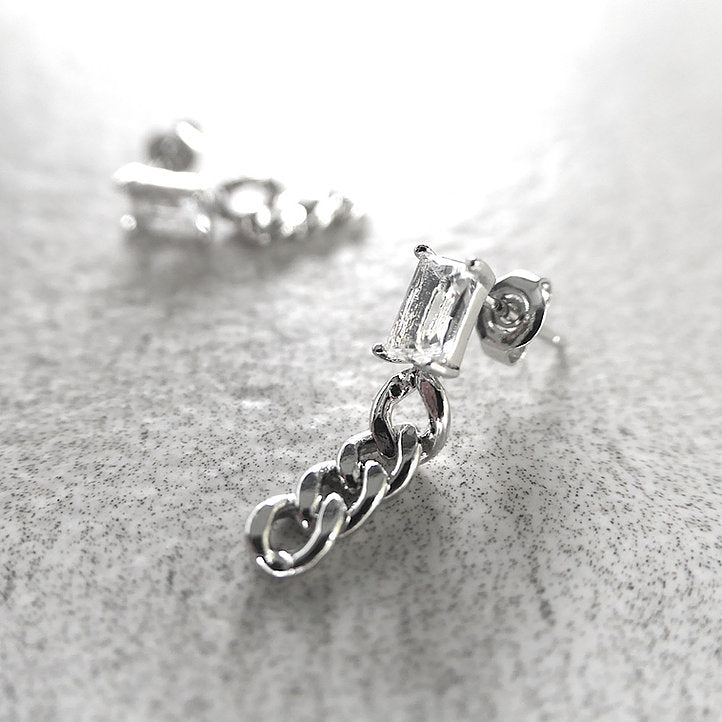 【CS210701】 Sterling Silver Dangle Earrings