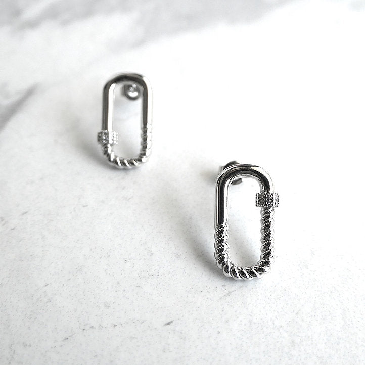 【CS201005】 Sterling Silver Stud Earrings